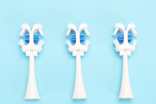 電動牙刷替換頭有型號嗎？常見的幾種電動牙刷替換頭介紹